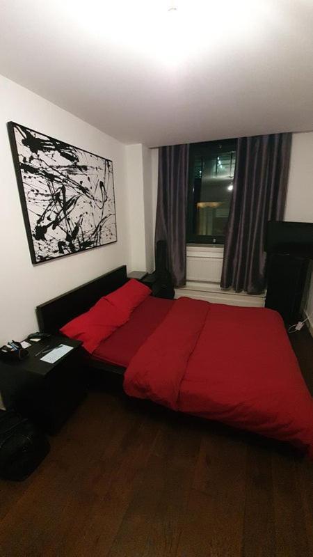 Double Room With Shared Bathroom London Bagian luar foto
