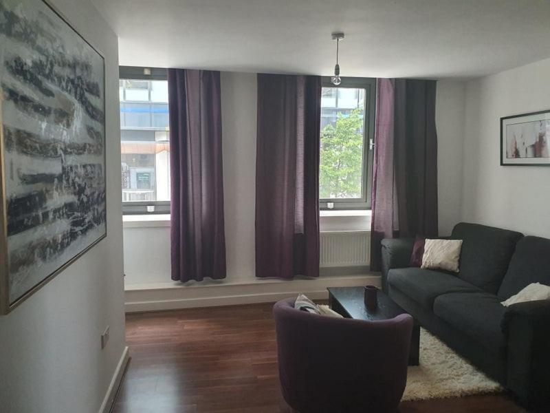 Double Room With Shared Bathroom London Bagian luar foto